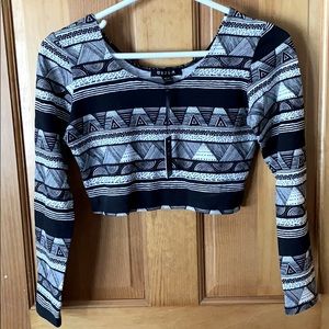 UK2LA Size Medium Crop Top
